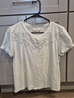 Women's LOFT Short-sleeve Lace Tee Size Medium